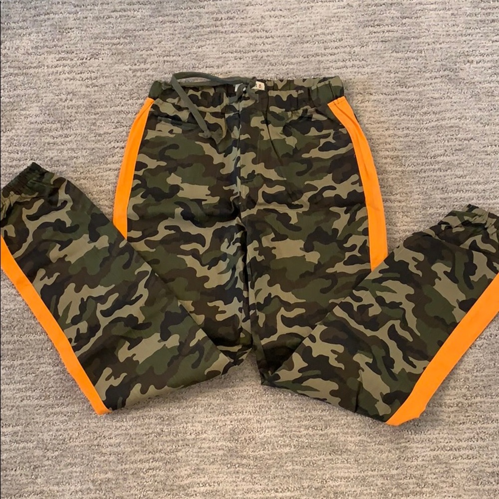 Army Print / Camo / Size Small Pants - image 1